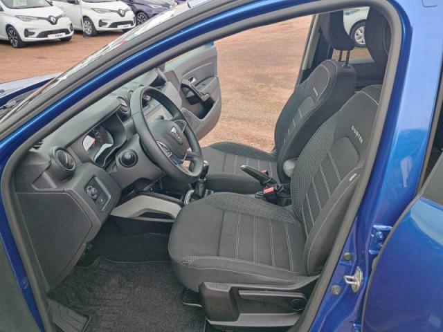 Dacia Duster image 1