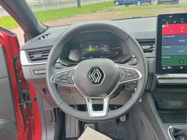 Renault Captur image 1