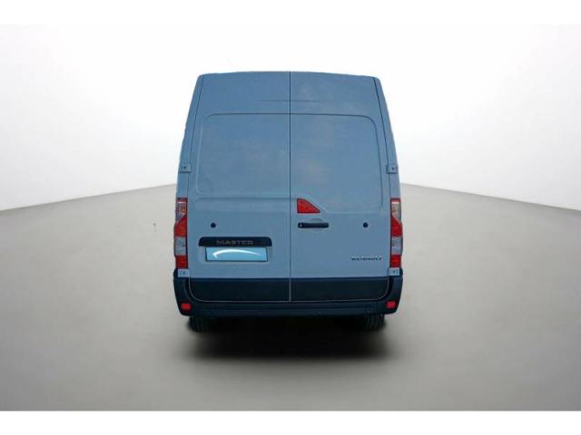 Renault Master image 8
