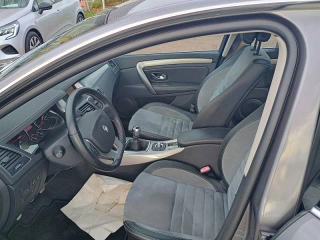 Renault Laguna image 2