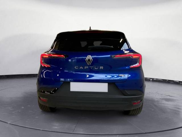 Renault Captur image 8