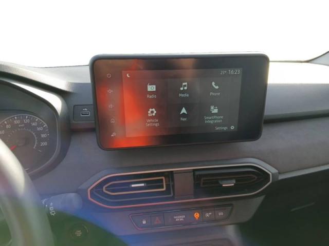 Dacia Sandero image 9