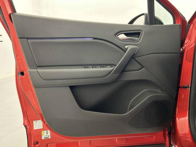 Renault Captur image 1