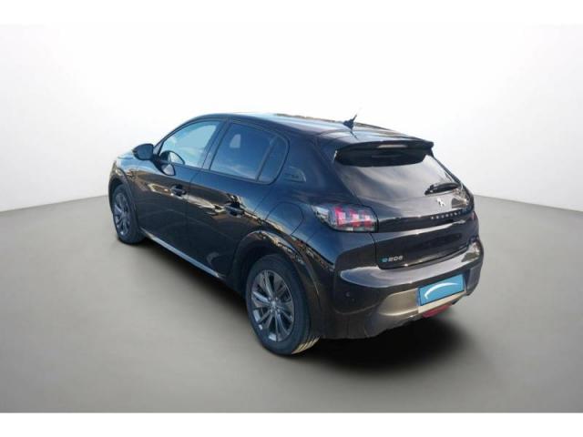 Peugeot 208 image 1