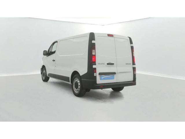 Renault Trafic image 8