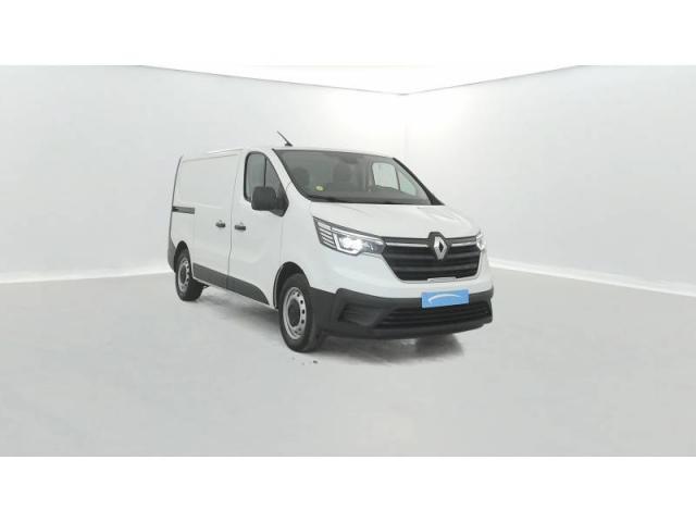 Renault Trafic image 2