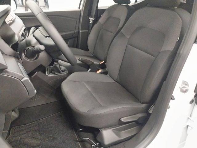 Dacia Sandero image 2