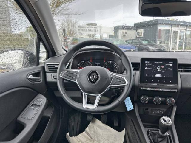 Renault Clio image 8