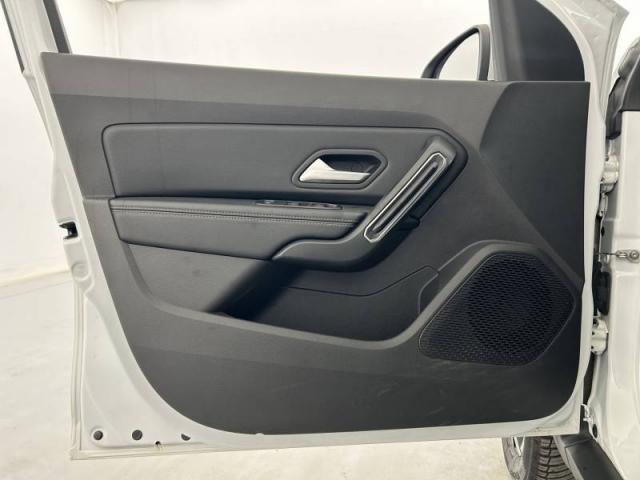 Dacia Duster image 1