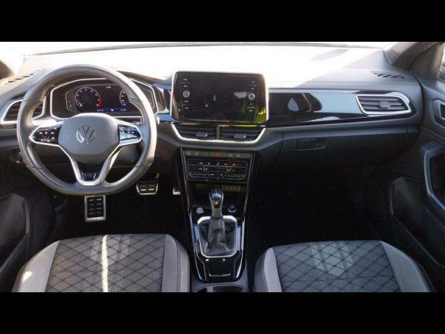 Volkswagen T-Roc image 9