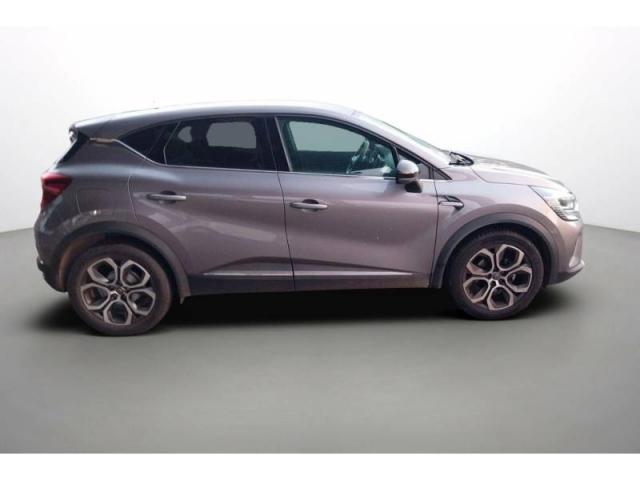 Renault Captur image 2