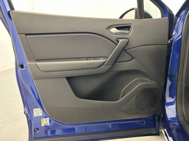 Renault Captur image 1