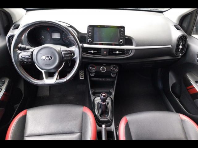 Kia Picanto image 9