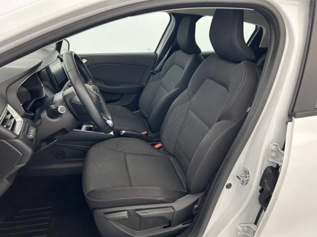 Renault Clio image 9