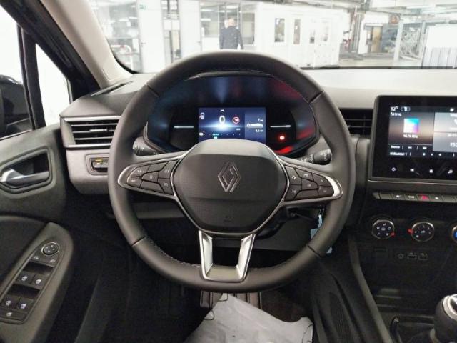 Renault Clio image 9