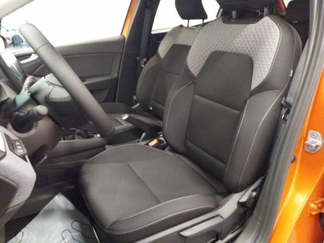 Renault Clio image 8