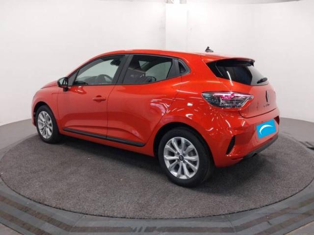 Renault Clio image 2