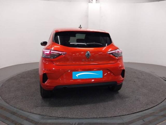 Renault Clio image 9