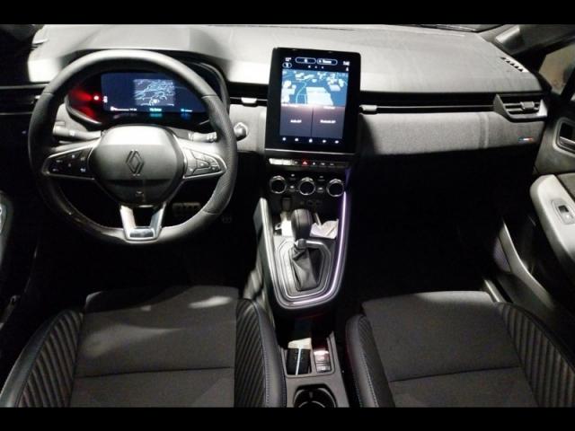 Renault Clio image 8