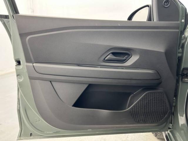 Dacia Jogger image 1