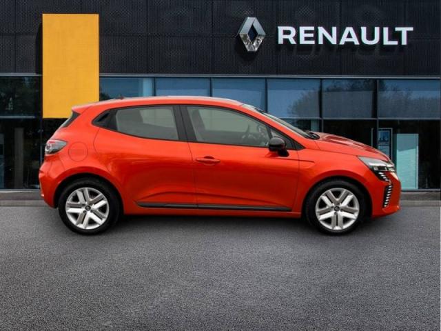 Renault Clio image 8