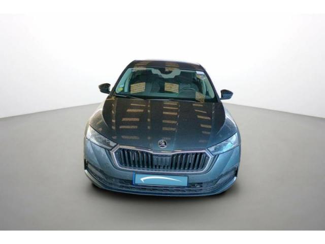 Skoda Octavia image 2