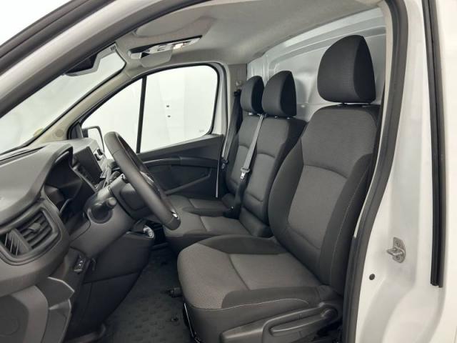 Renault Trafic image 5
