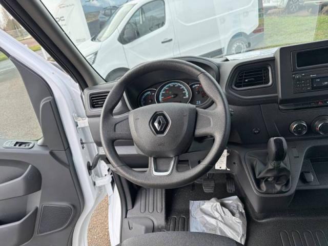 Renault Master image 3