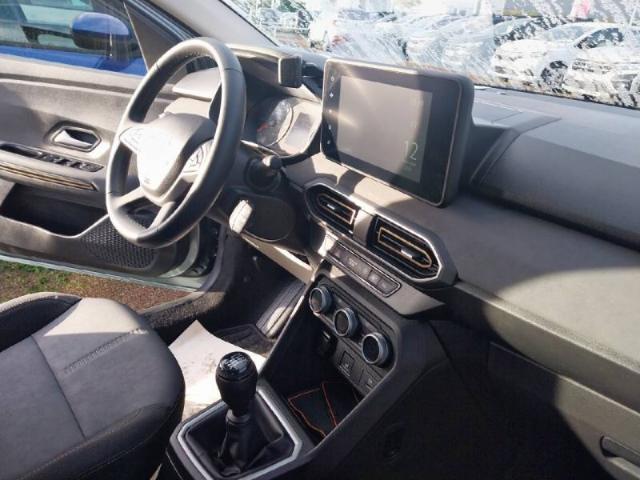 Dacia Sandero image 3