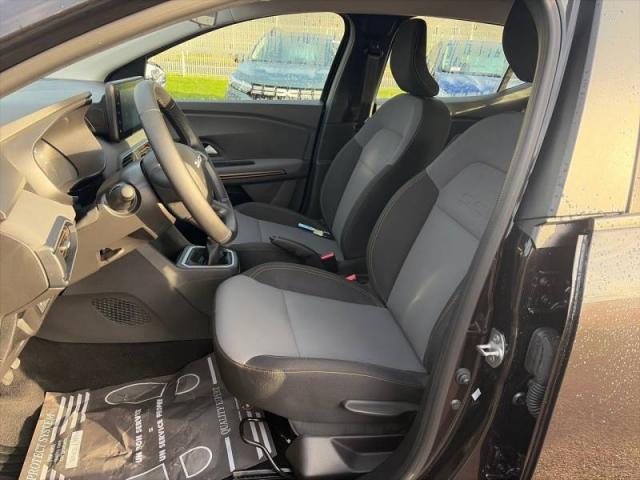 Dacia Sandero image 1