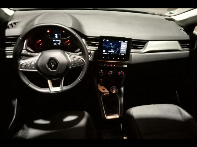 Renault Captur image 8