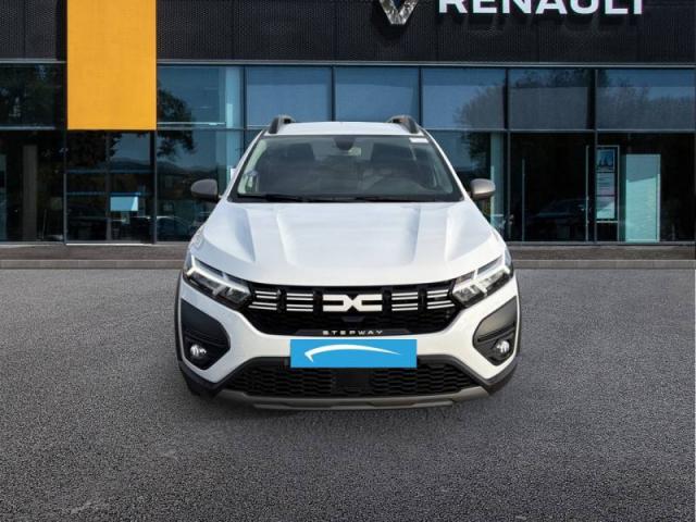 Dacia Sandero image 2