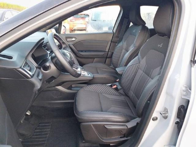 Renault Captur image 8