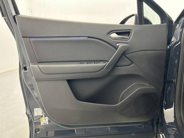 Renault Captur image 1