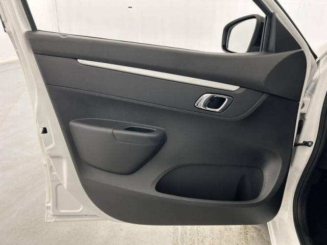 Dacia Spring image 1