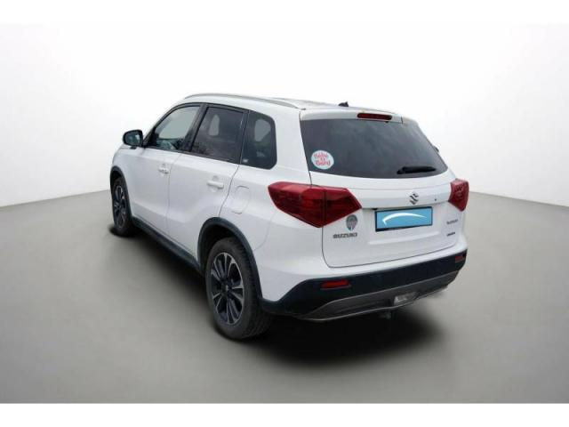 Suzuki Vitara image 7