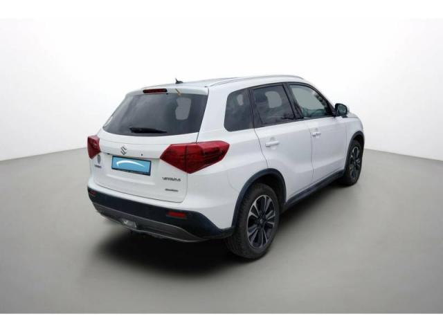 Suzuki Vitara image 1