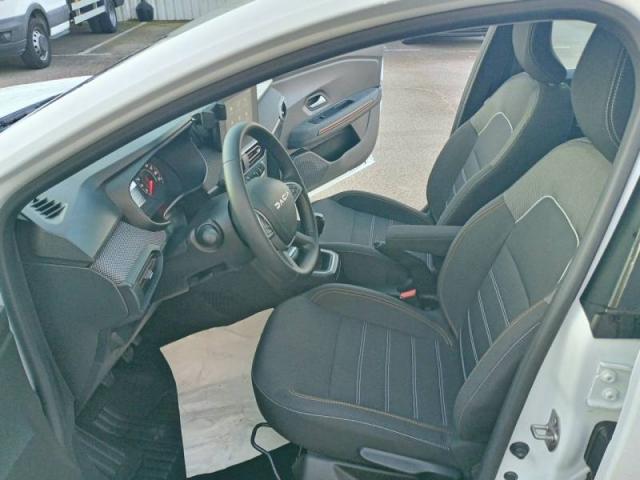 Dacia Sandero image 5