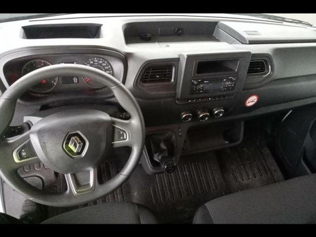 Renault Master image 4