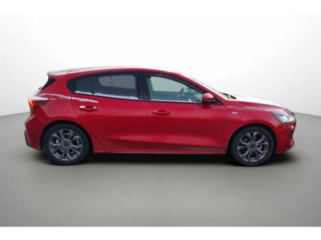 Ford Focus image 8