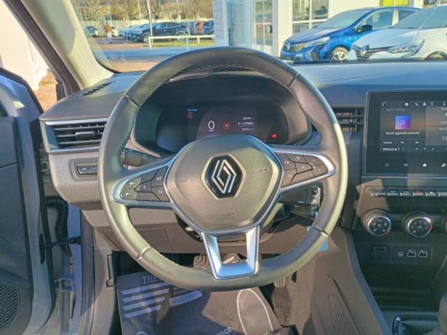 Renault Clio image 9