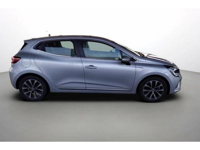 Renault Clio image 9