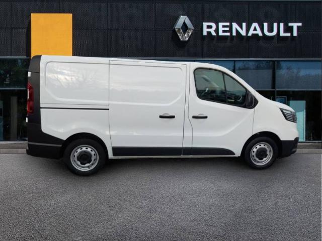 Renault Trafic image 3
