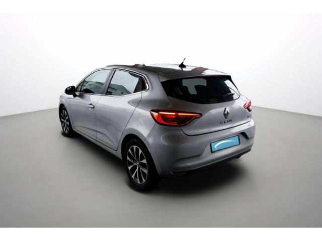 Renault Clio image 9