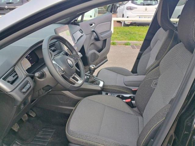 Renault Captur image 6