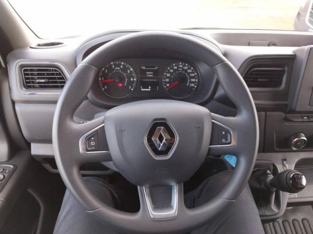 Renault Master image 3
