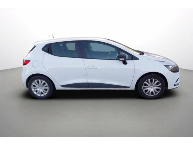 Renault Clio image 8