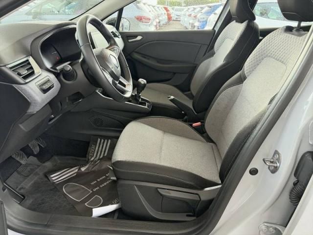 Renault Clio image 1