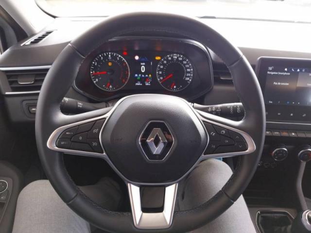 Renault Clio image 2