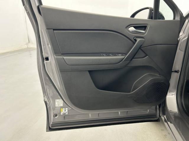 Renault Captur image 1